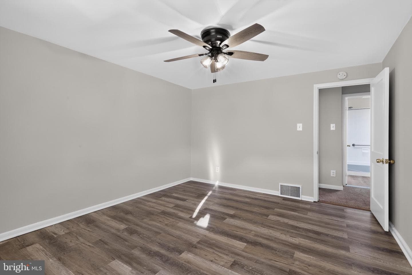 1937 Delmar Drive photo 23