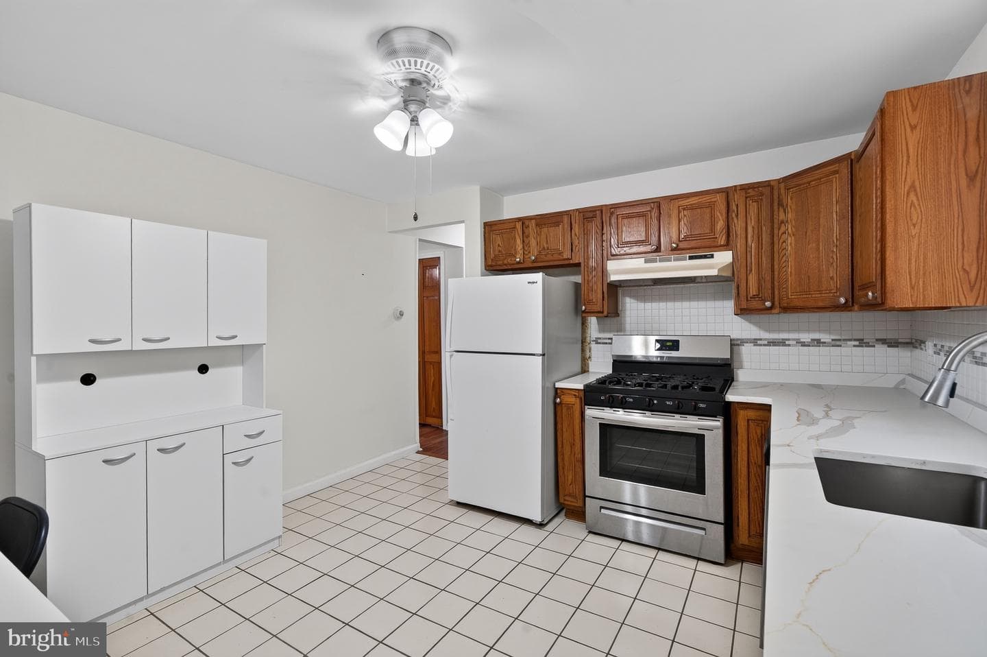 824 Quince Lane photo 16