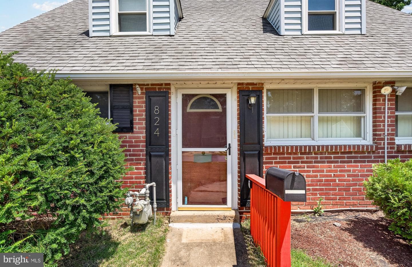 824 Quince Lane photo 4