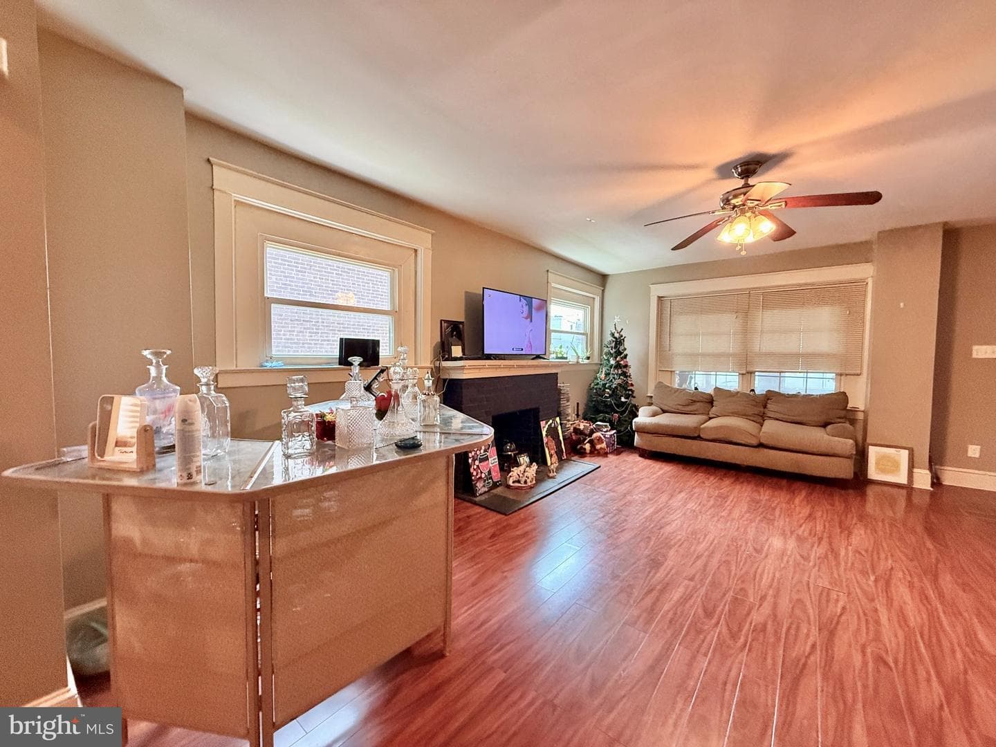 2315 Madison Street photo 4