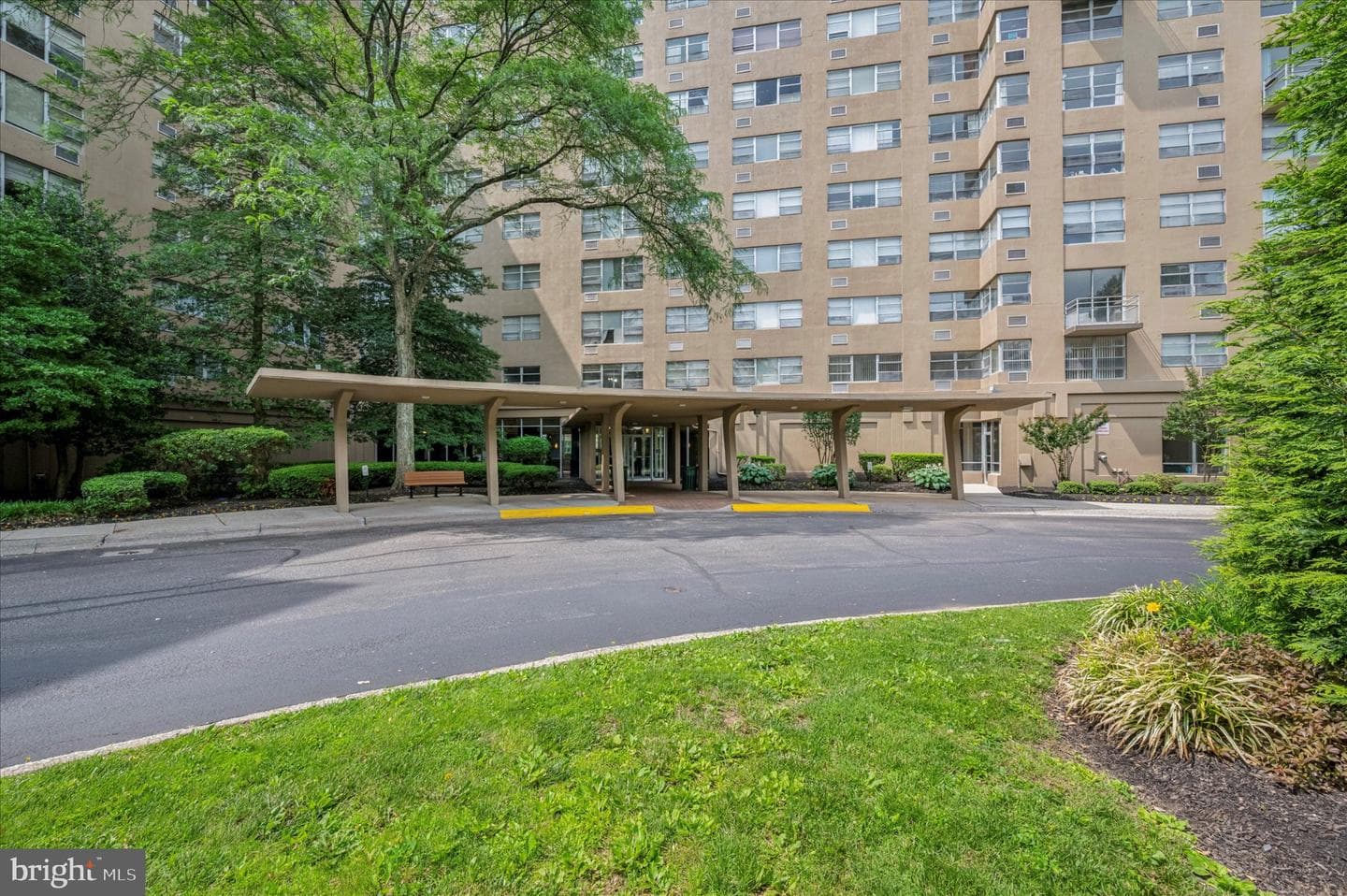 1030 E Lancaster Avenue #614, Bryn Mawr