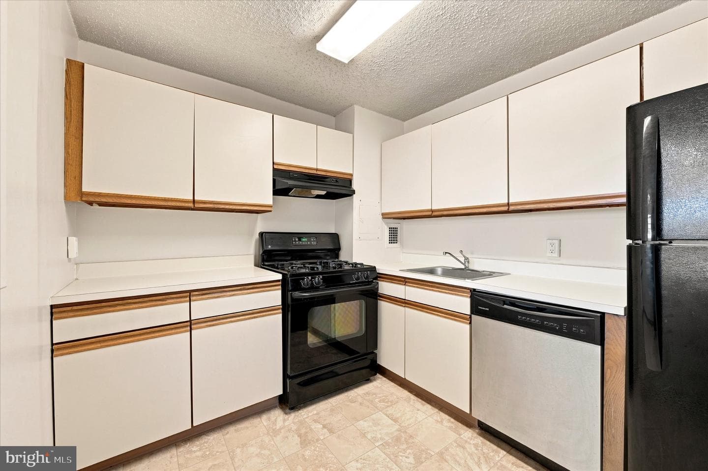 1030 E Lancaster Avenue #614 photo 10