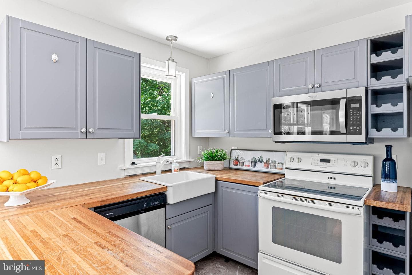 250 S Pennell Road photo 12