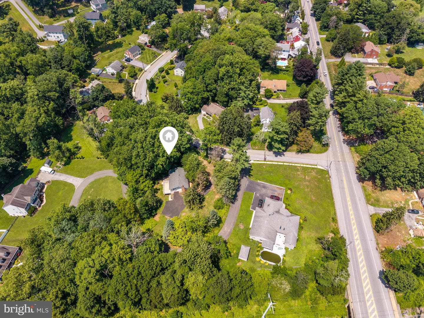 250 S Pennell Road photo 38