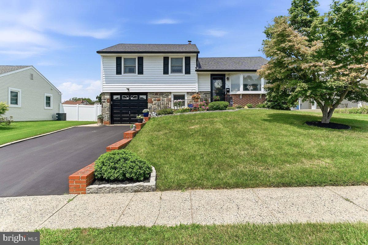 240 Talbot Drive, Broomall