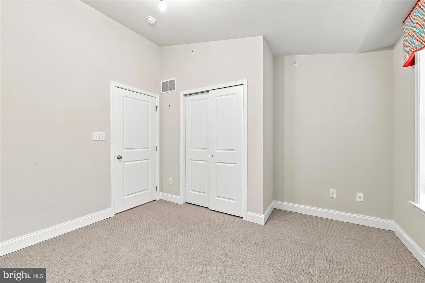 109 Eastwing Alley photo 37
