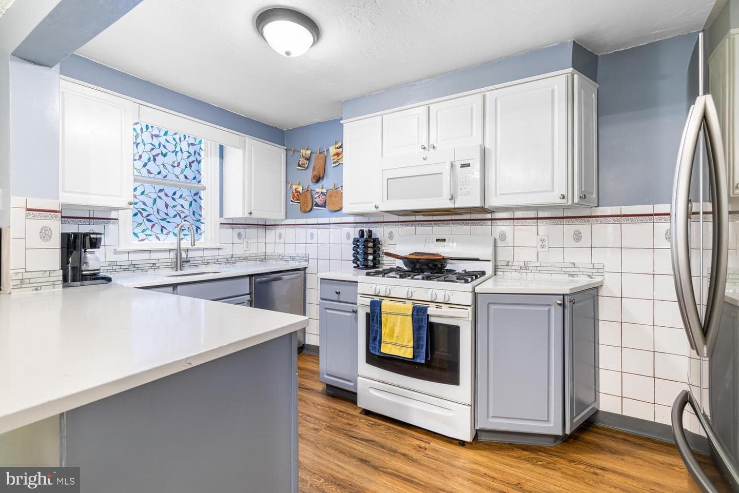 345 Holmes Road photo 9