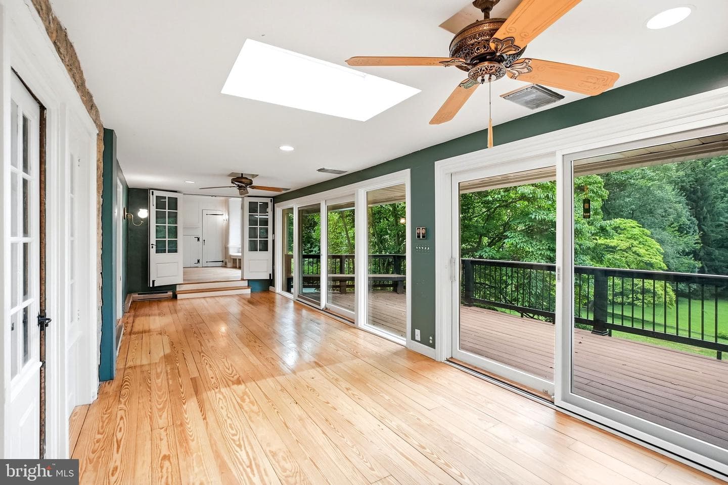 419 Riverview Road photo 11