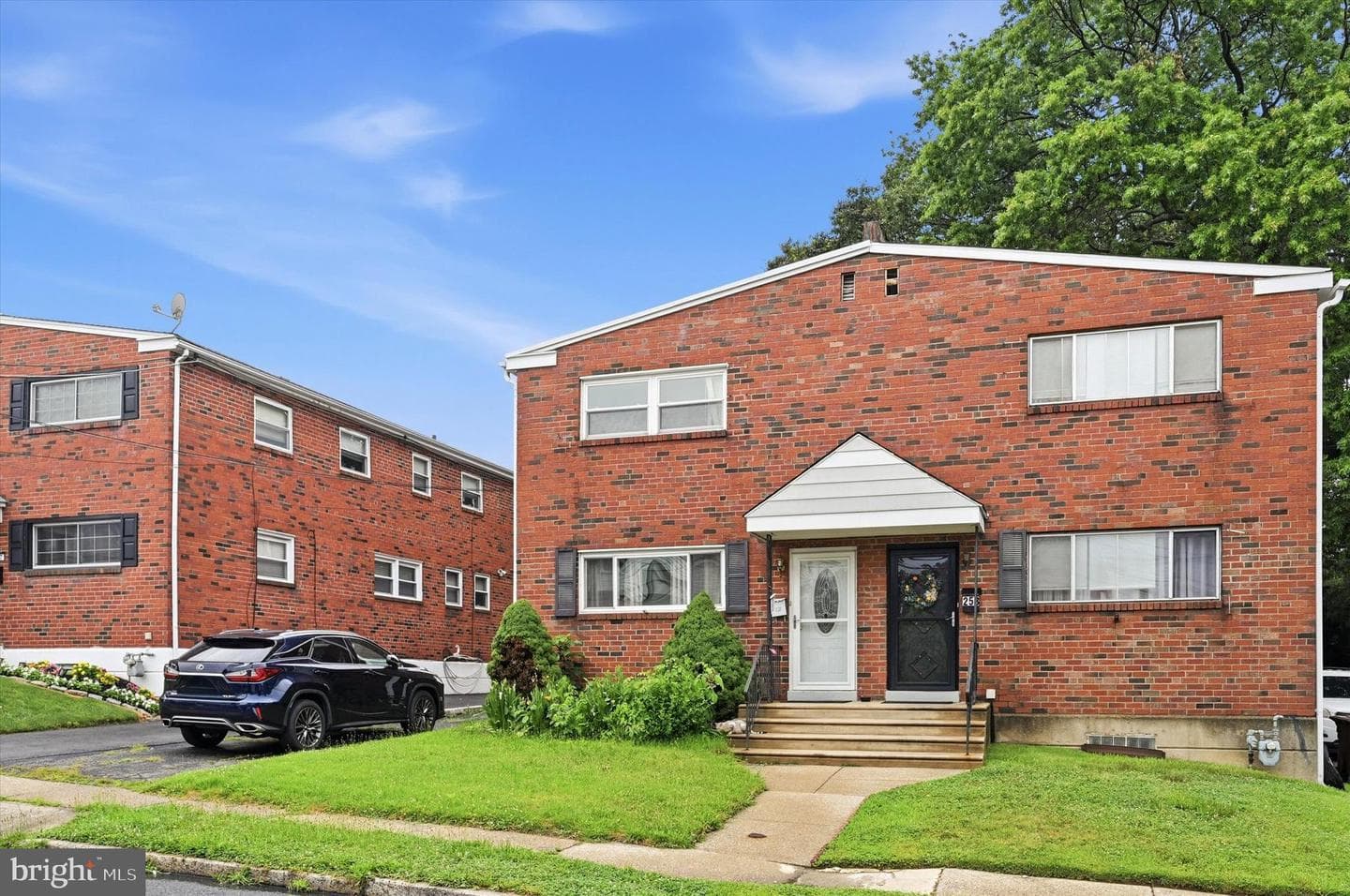 255 Berkley Avenue photo 24