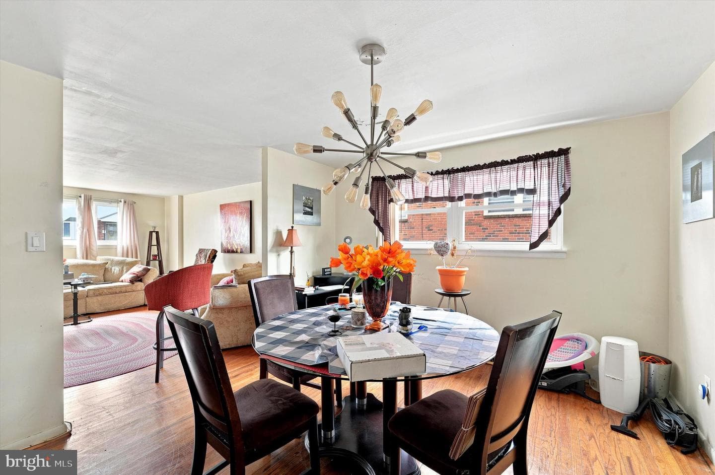255 Berkley Avenue photo 7