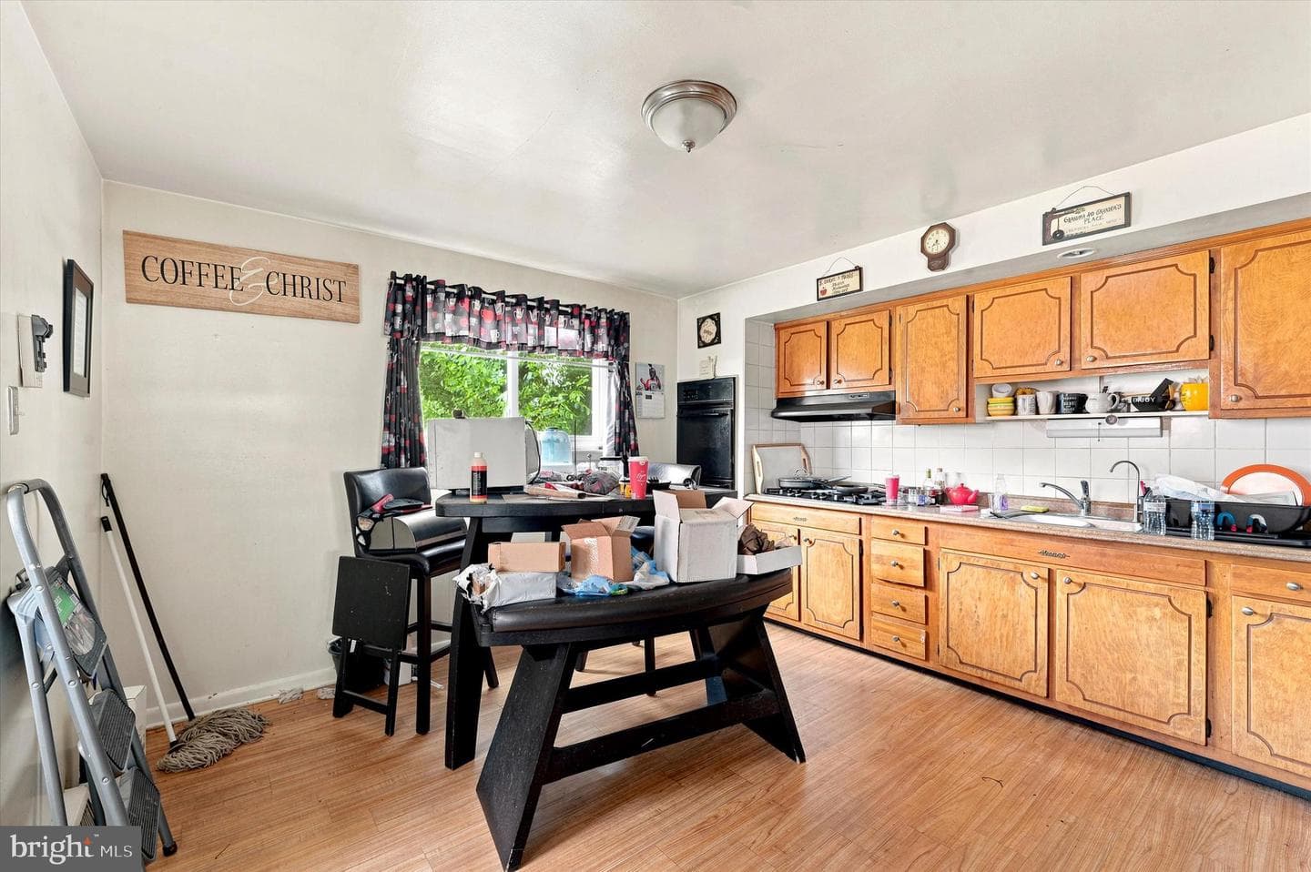 255 Berkley Avenue photo 8