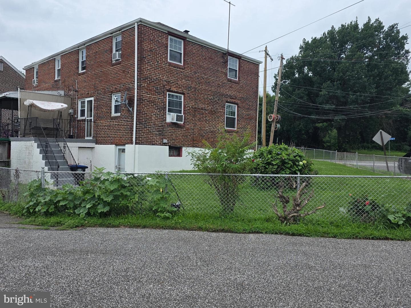 1144 Concord Avenue photo 16
