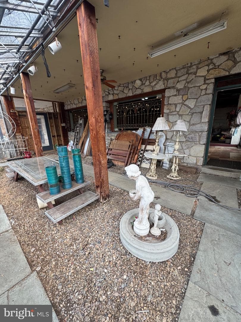 233 Scottdale Road photo 10