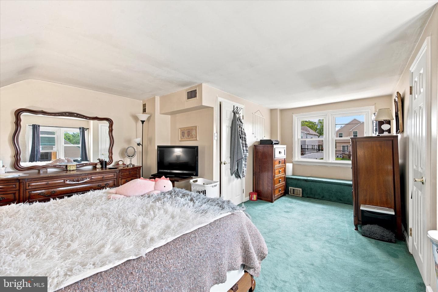 118 9th Avenue photo 15
