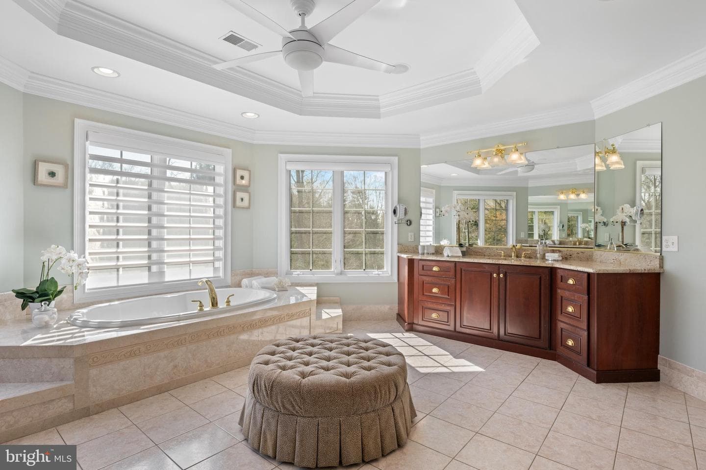 365 Arbor Circle photo 36