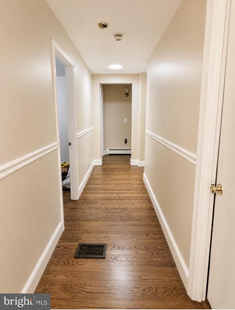 1408 Donna Avenue photo 11