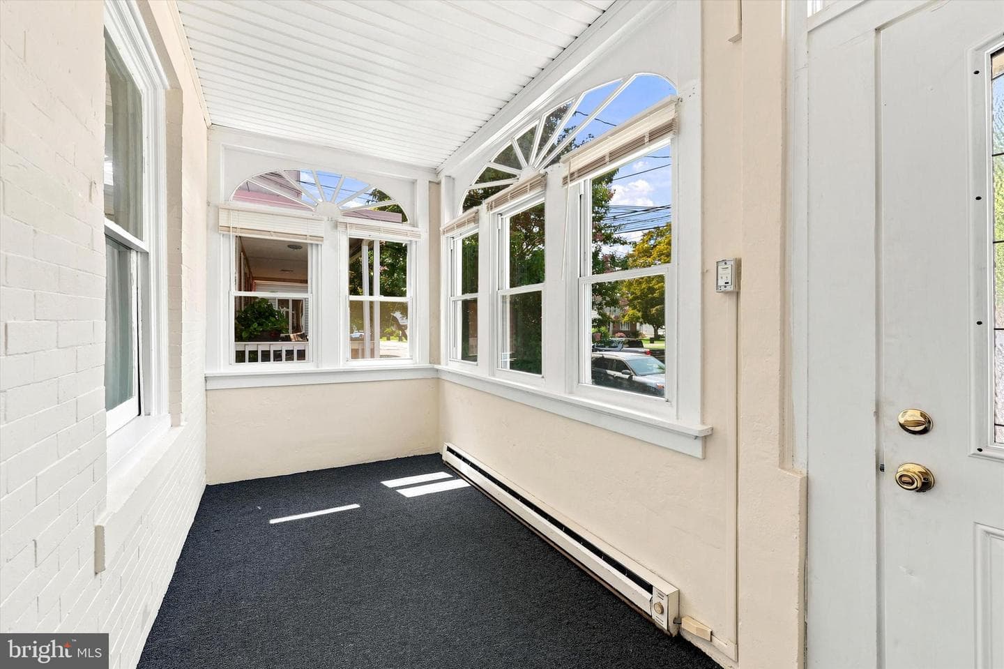 242 Virginia Avenue photo 2