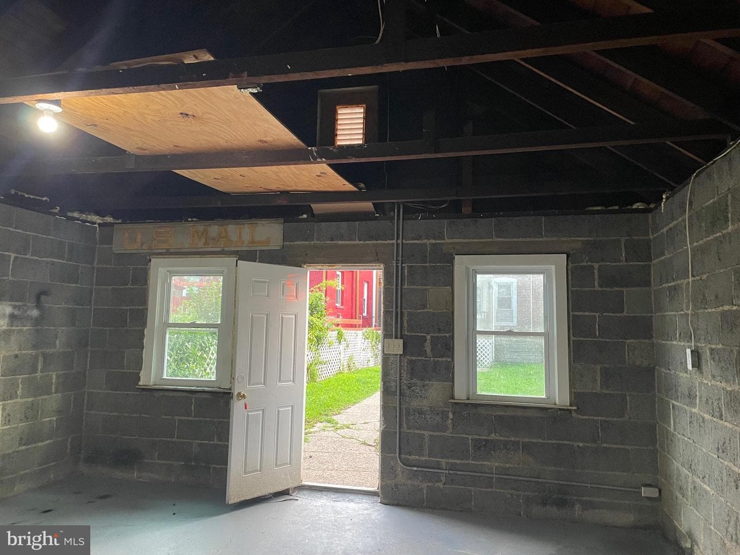 242 Virginia Avenue photo 23
