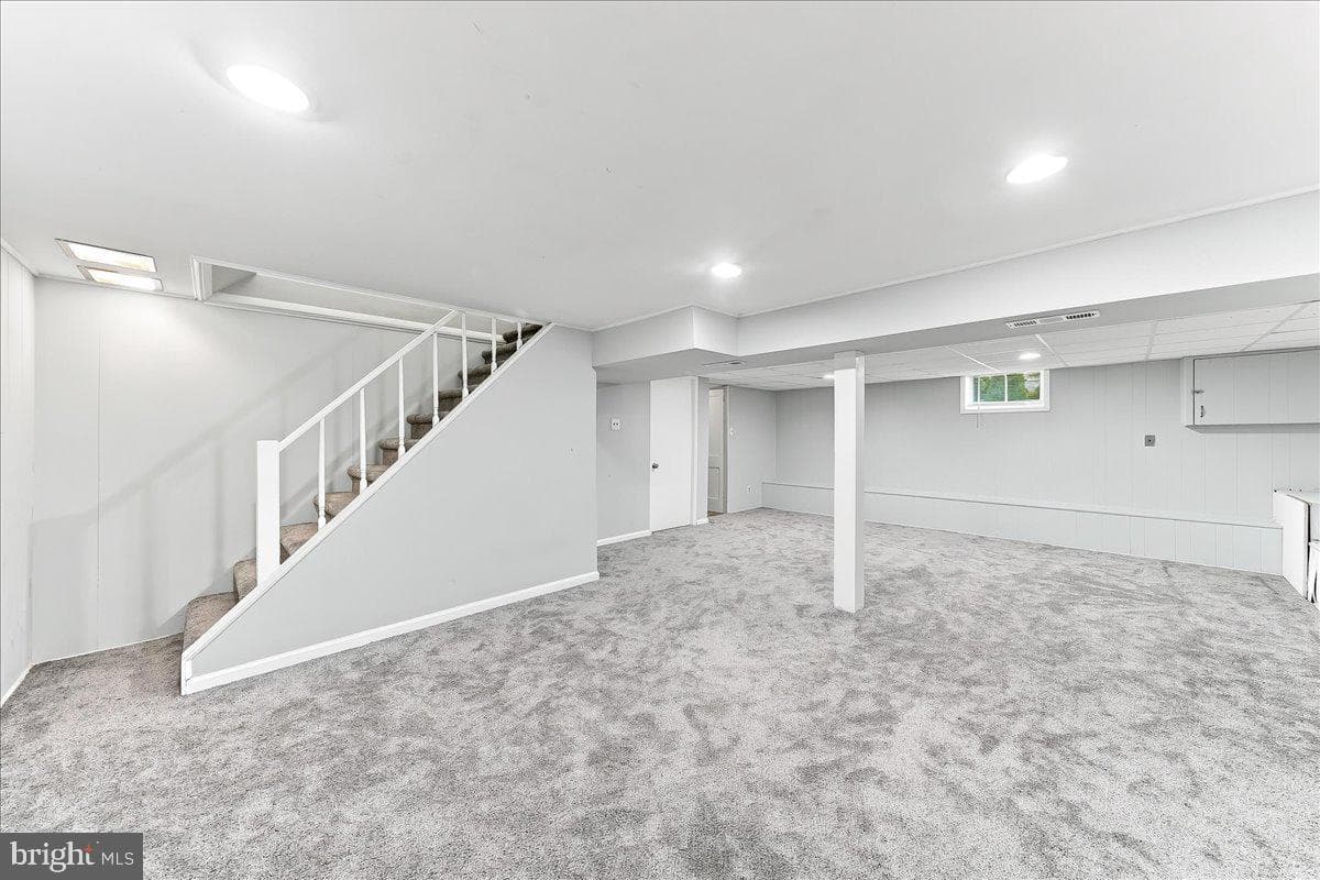 426 Sharp Avenue photo 20
