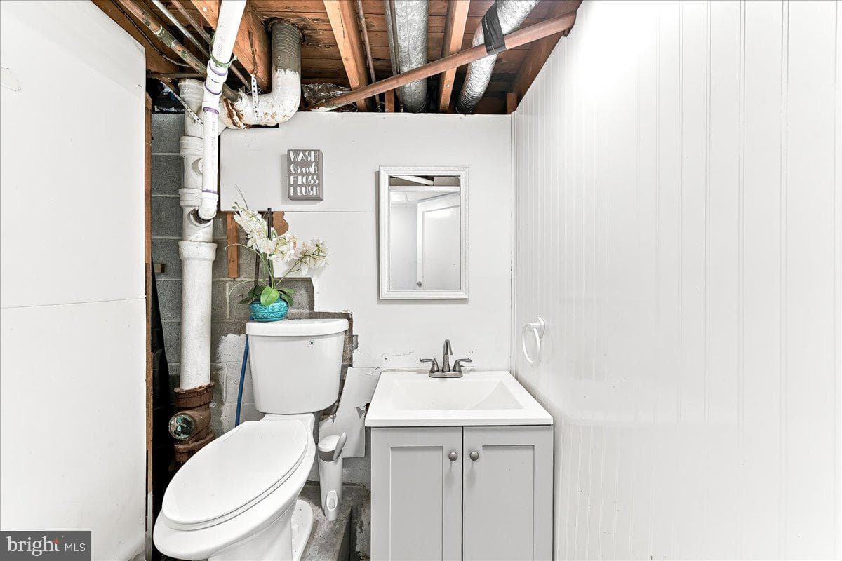 426 Sharp Avenue photo 25