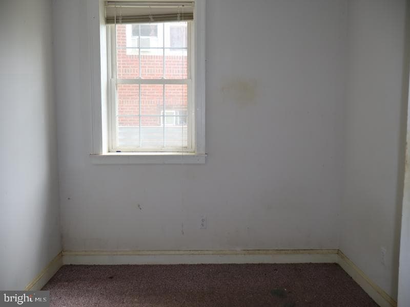 219 Wayne Avenue photo 35