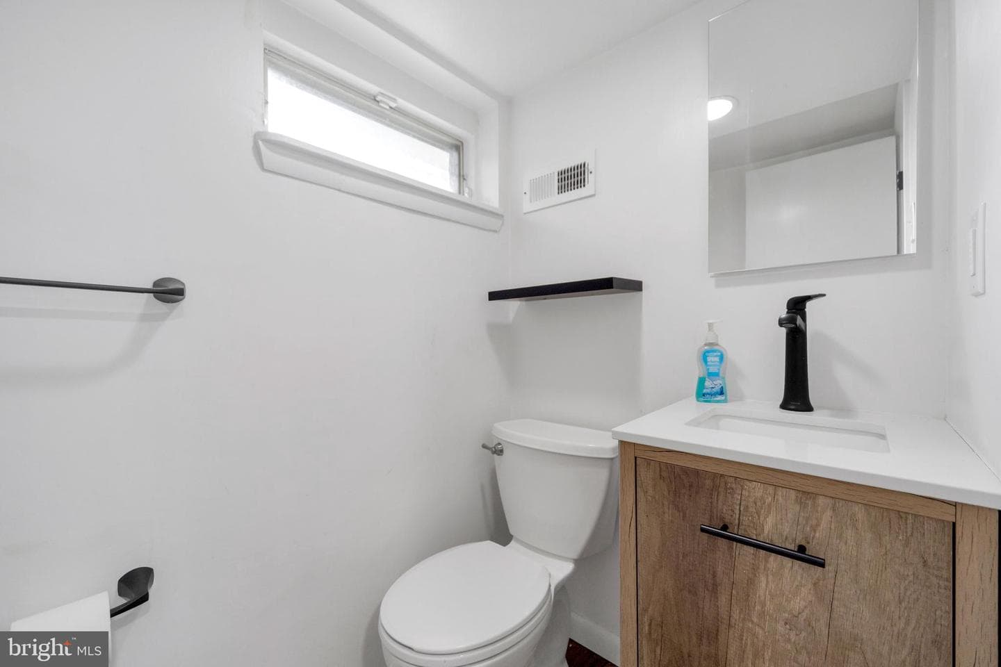 609 Hillside Avenue photo 36
