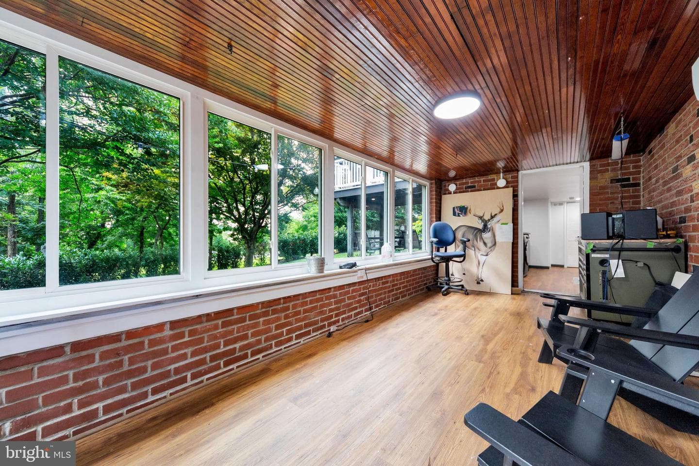 609 Hillside Avenue photo 38