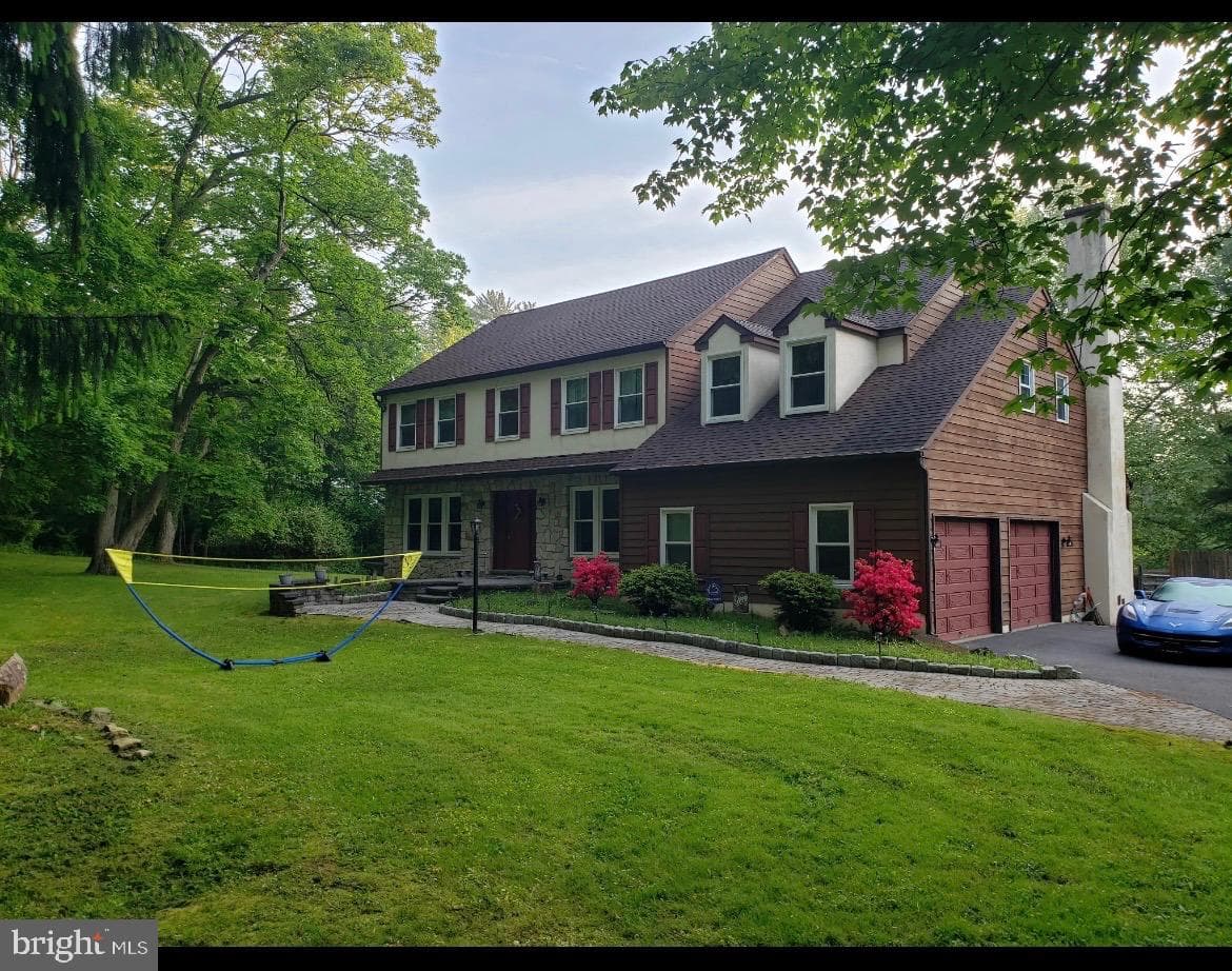 444 Valleybrook Road photo 1