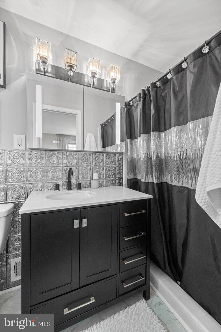 217 Hemlock Lane photo 30