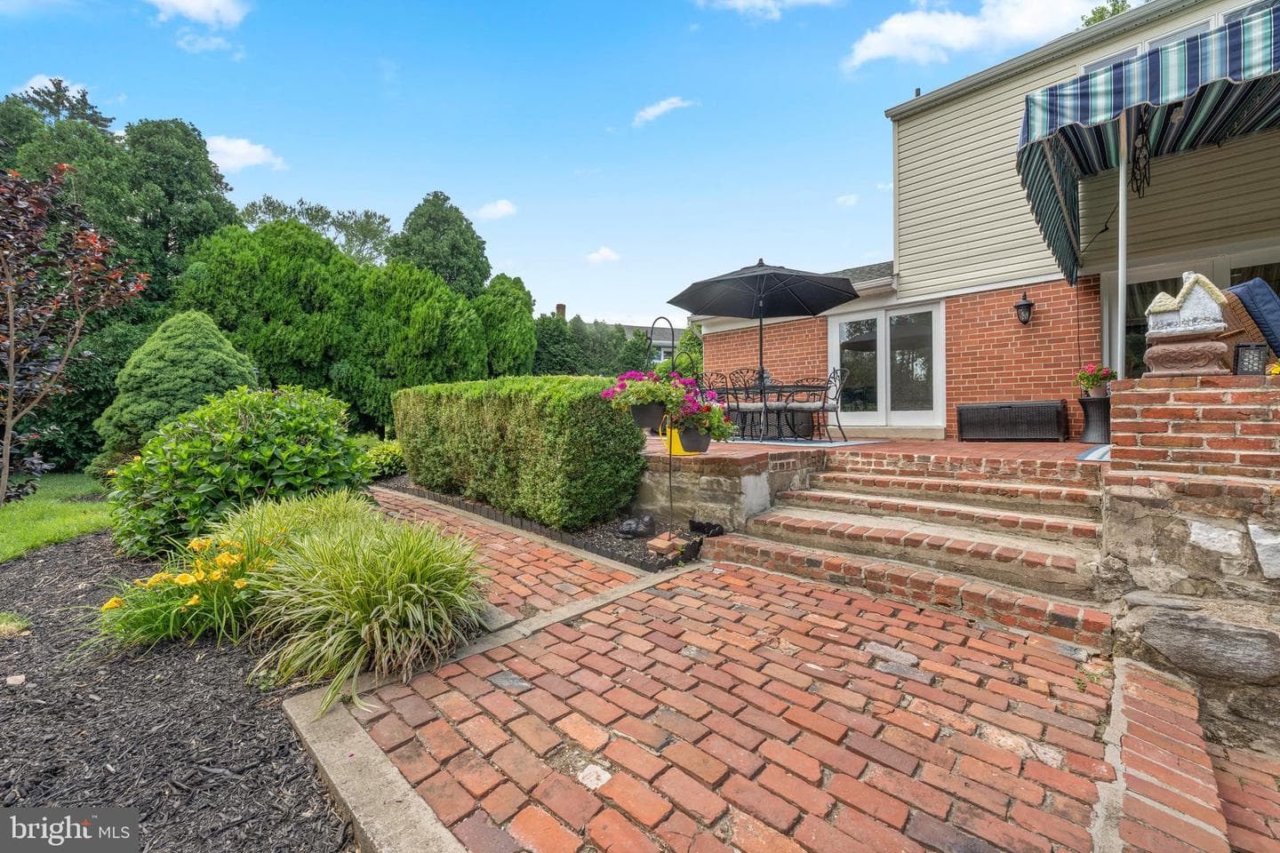 217 Hemlock Lane photo 43