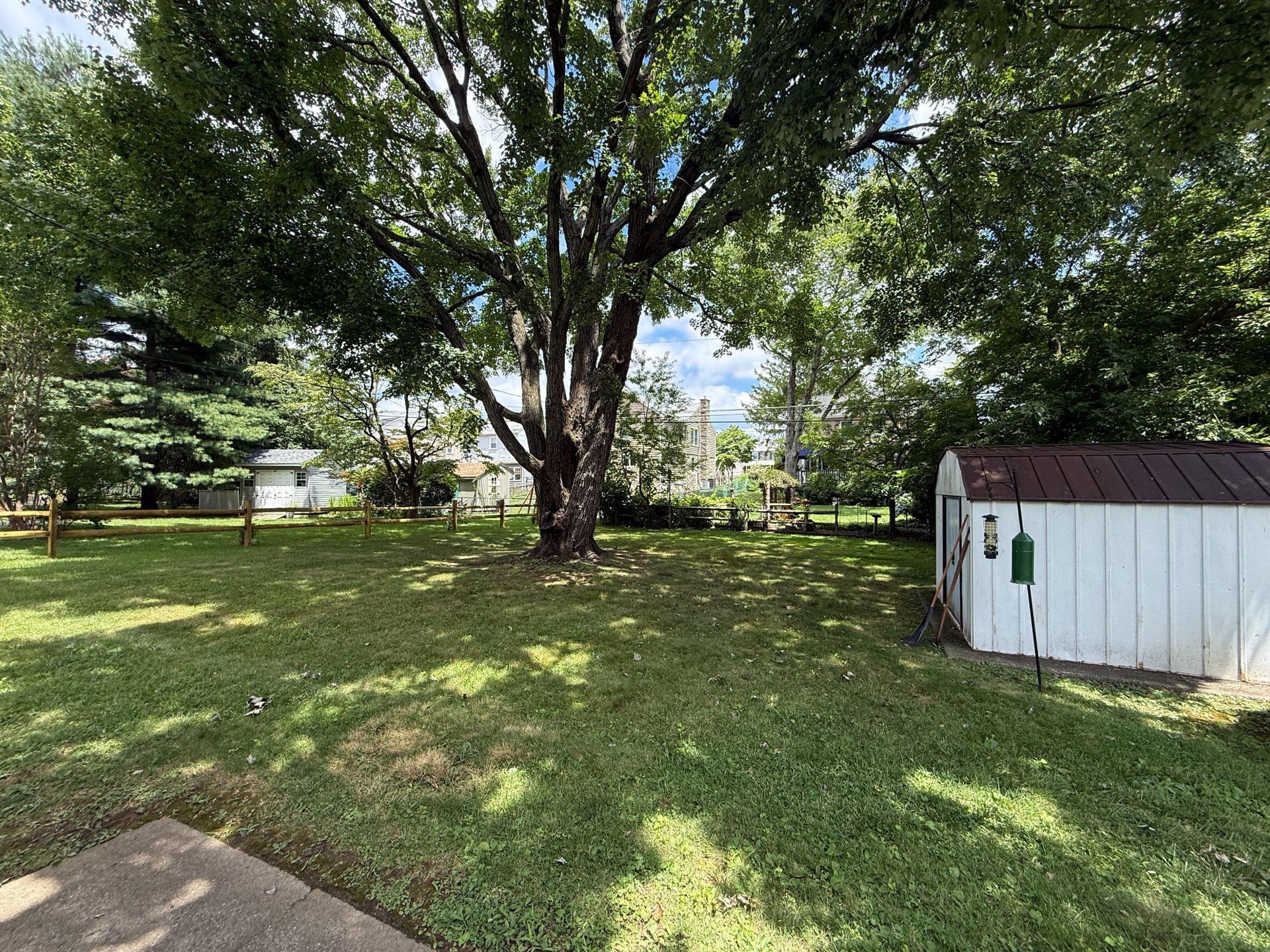23 W Woodland Avenue photo 7