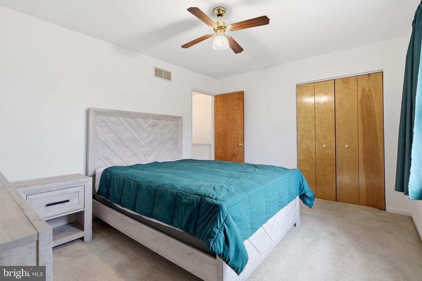 201 Summit Avenue photo 12