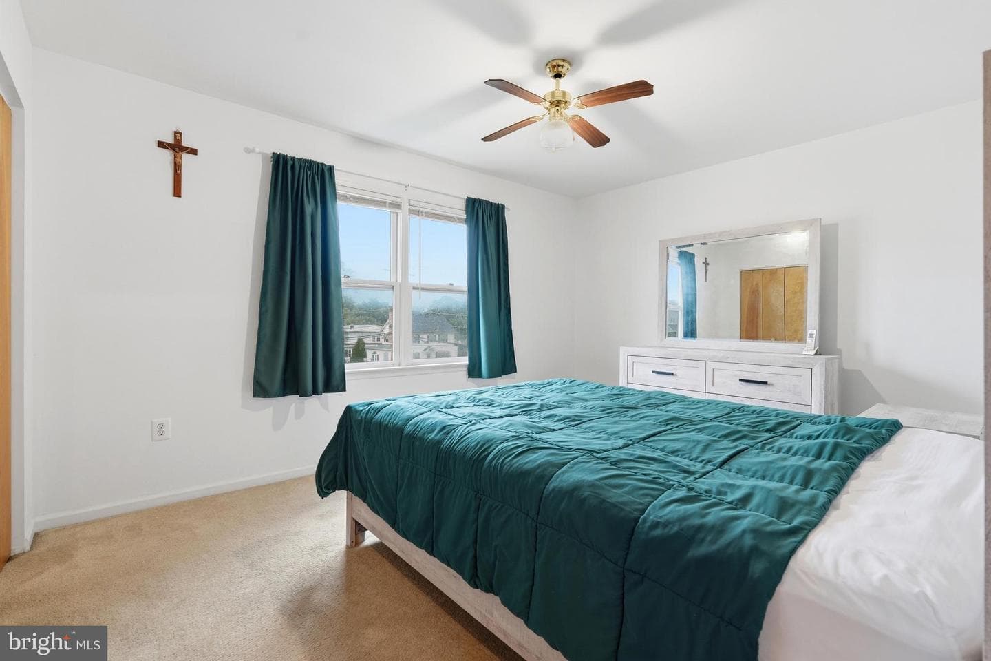 201 Summit Avenue photo 13