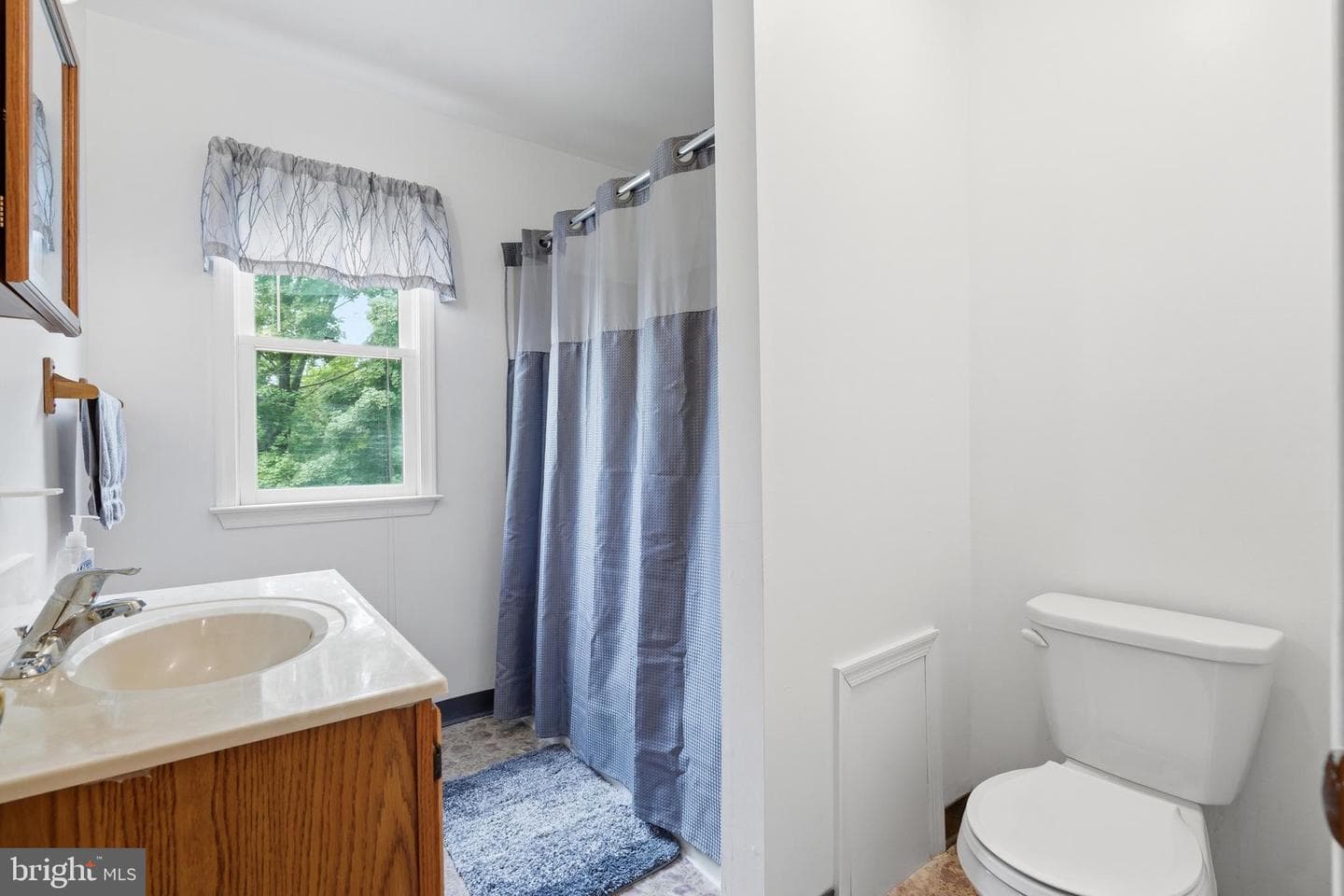 201 Summit Avenue photo 16