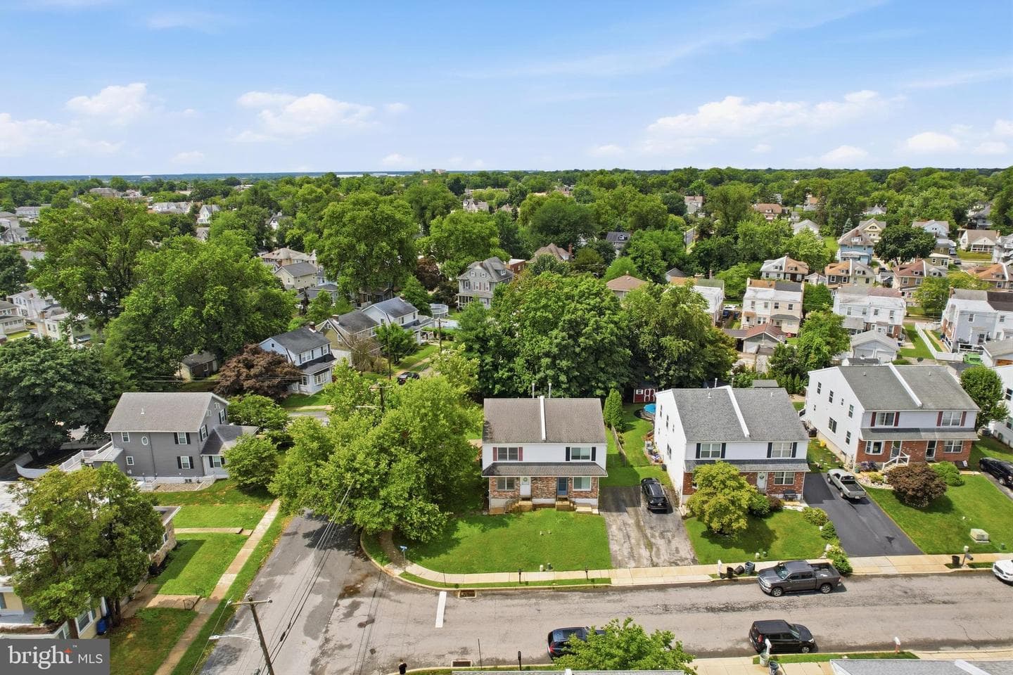 201 Summit Avenue photo 24