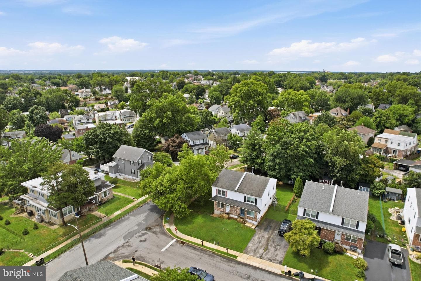 201 Summit Avenue photo 25
