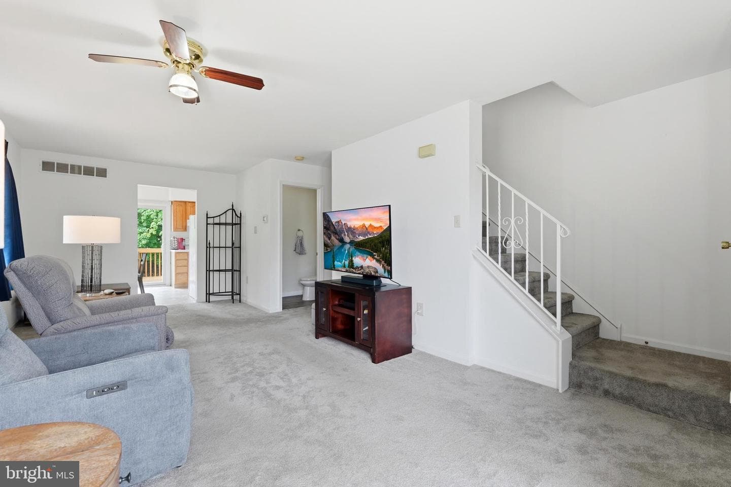 201 Summit Avenue photo 3