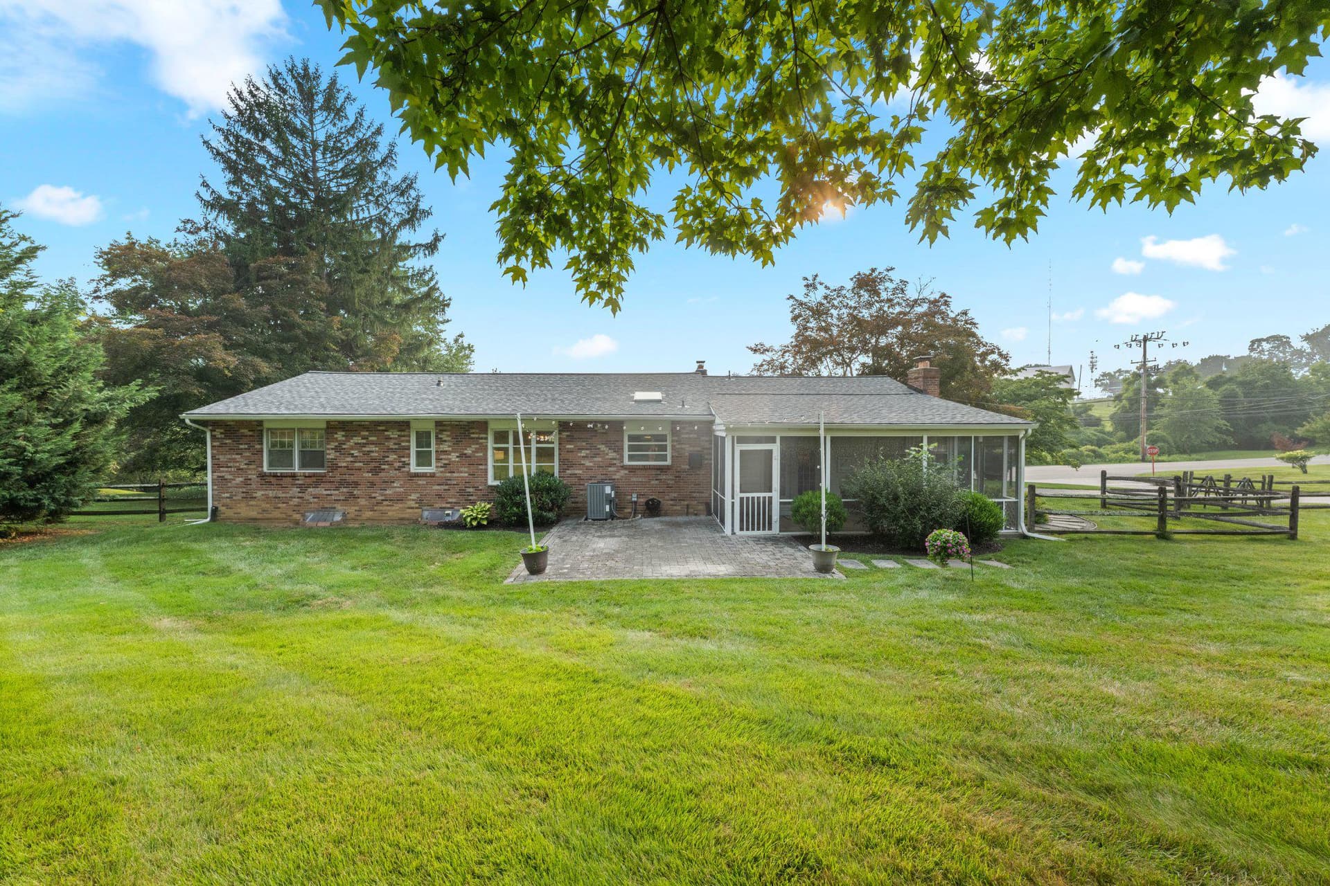 420 Bishop Hollow Road photo 31