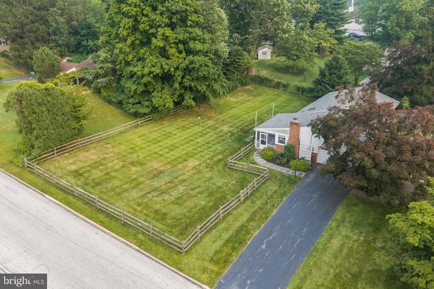 420 Bishop Hollow Road photo 33