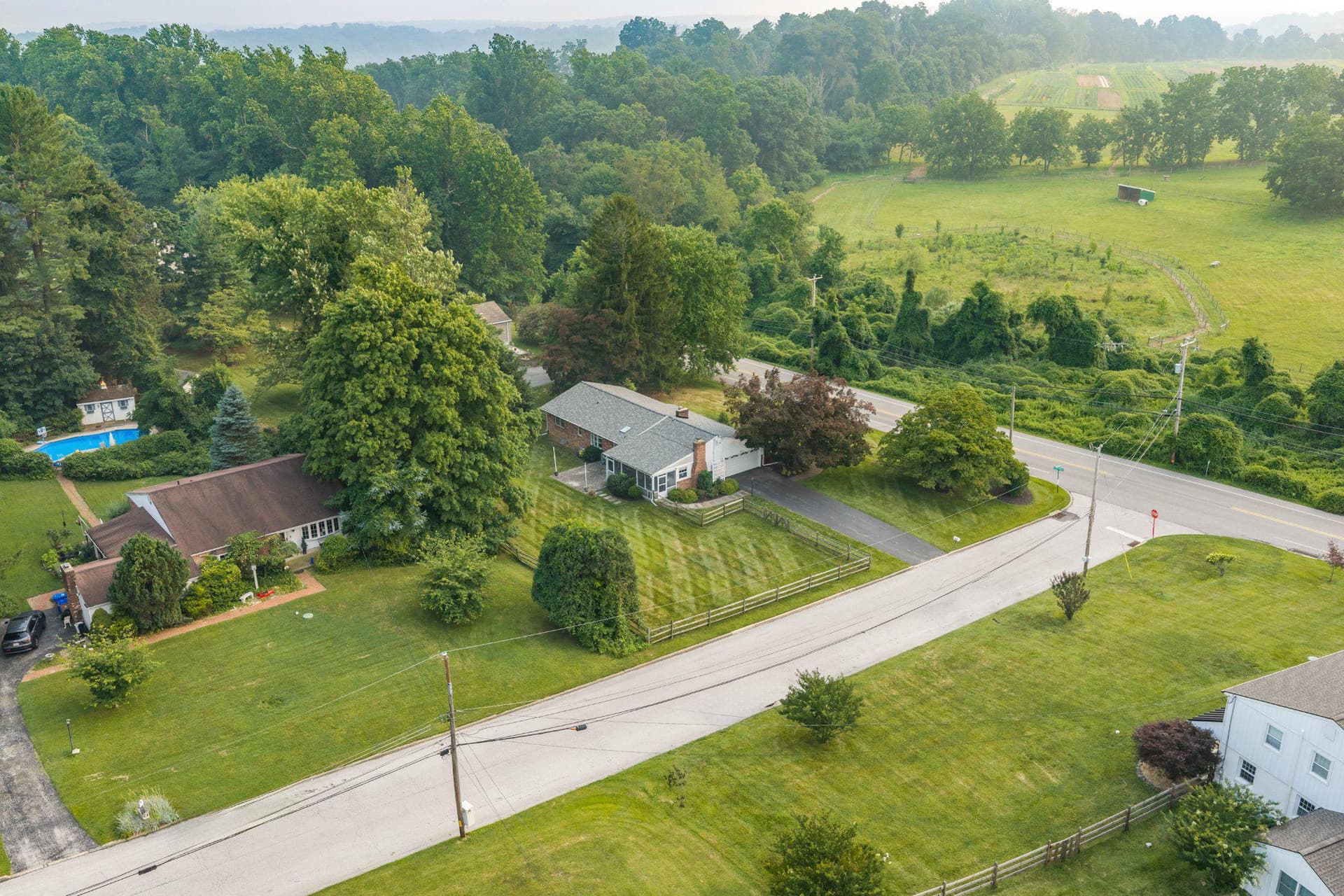 420 Bishop Hollow Road photo 34