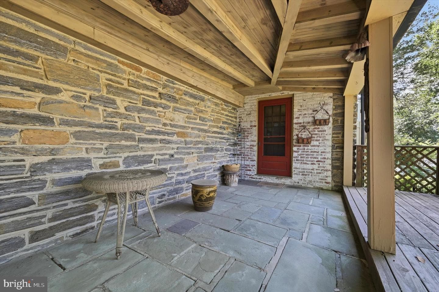 1010 Crest Road photo 17