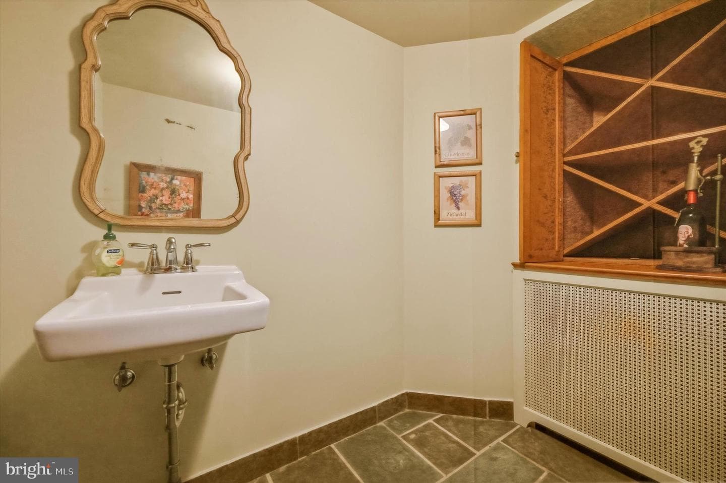 1010 Crest Road photo 43
