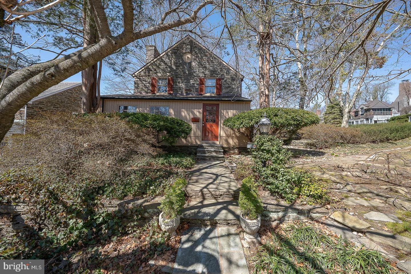 1010 Crest Road photo 5