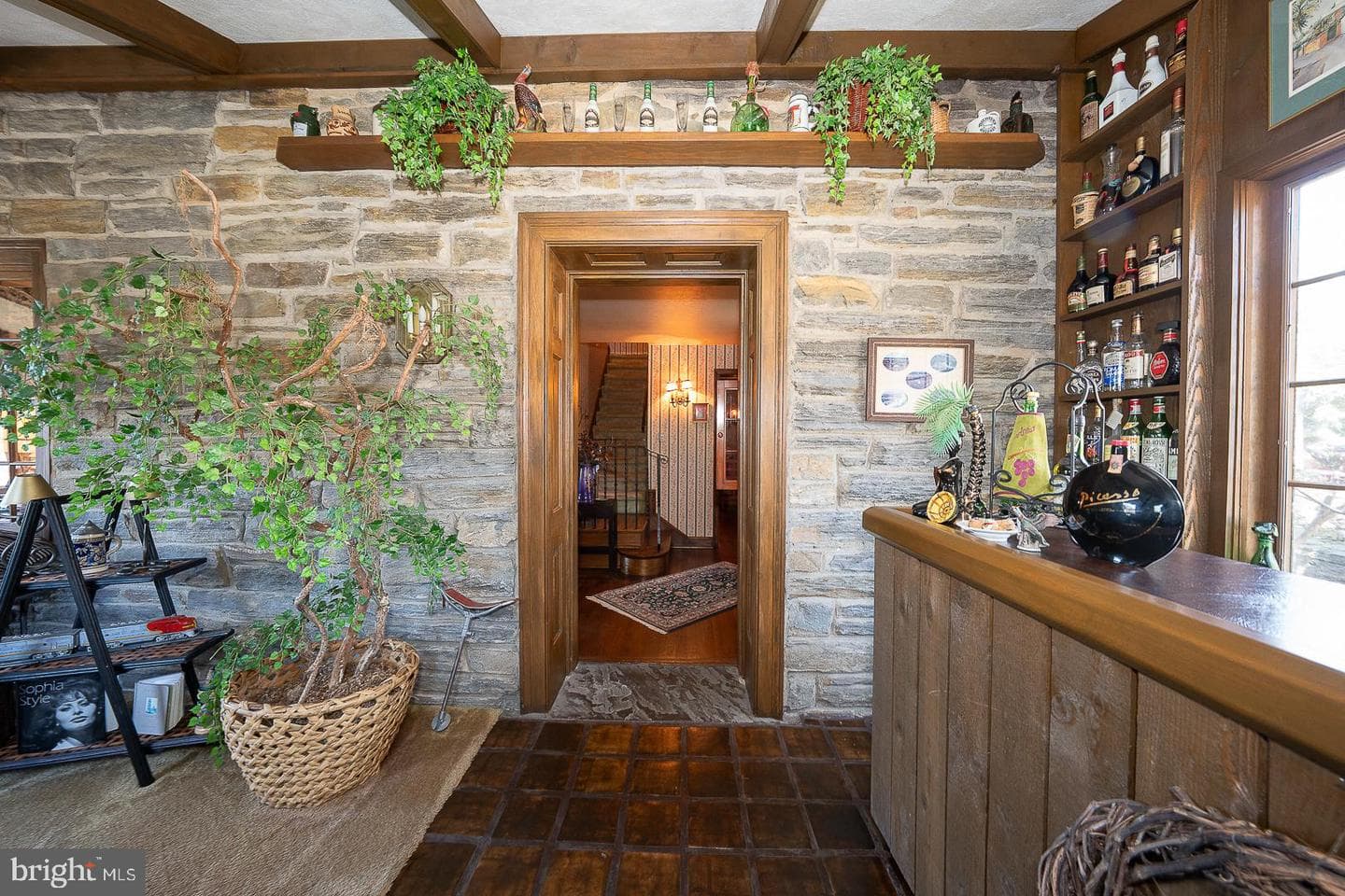 1010 Crest Road photo 9