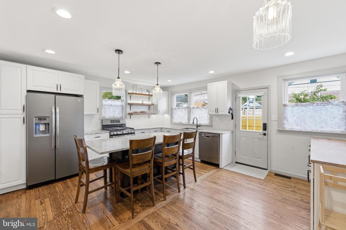 1024 Cobbs Street photo 4