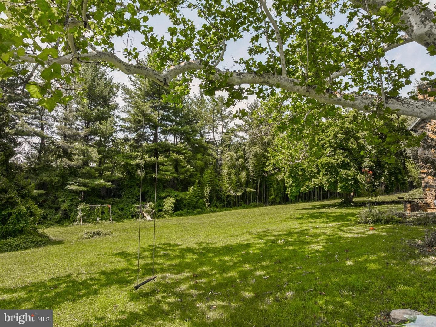 230 Sproul Road photo 17