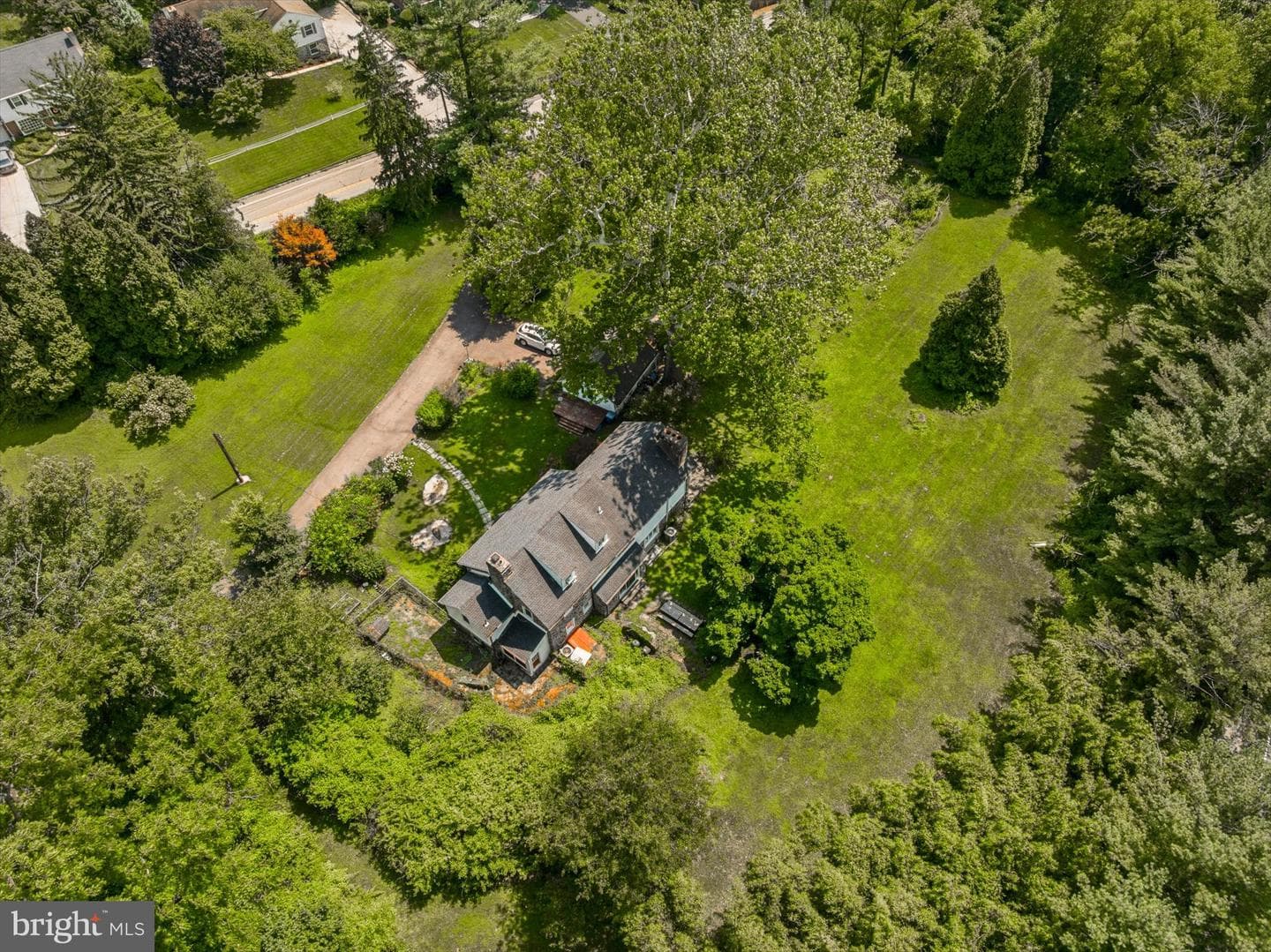 230 Sproul Road photo 22