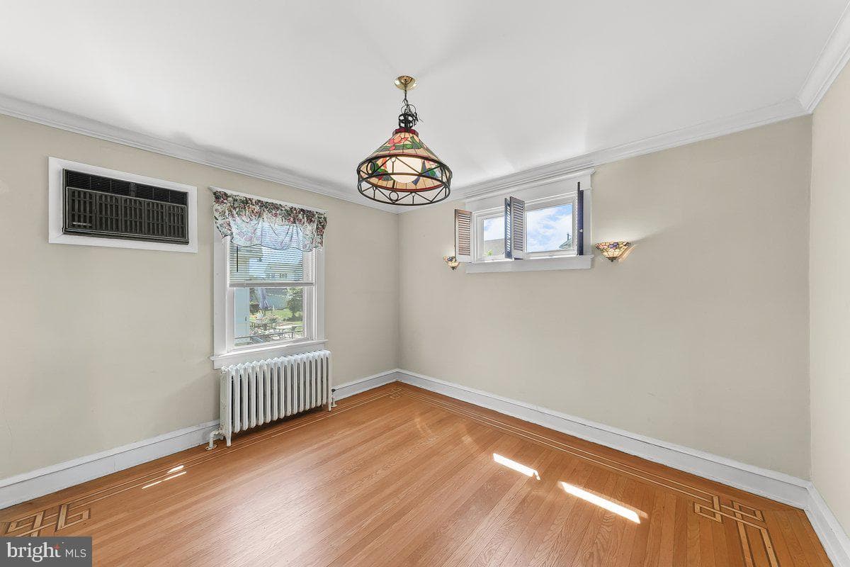 512 Tatnall Avenue photo 8