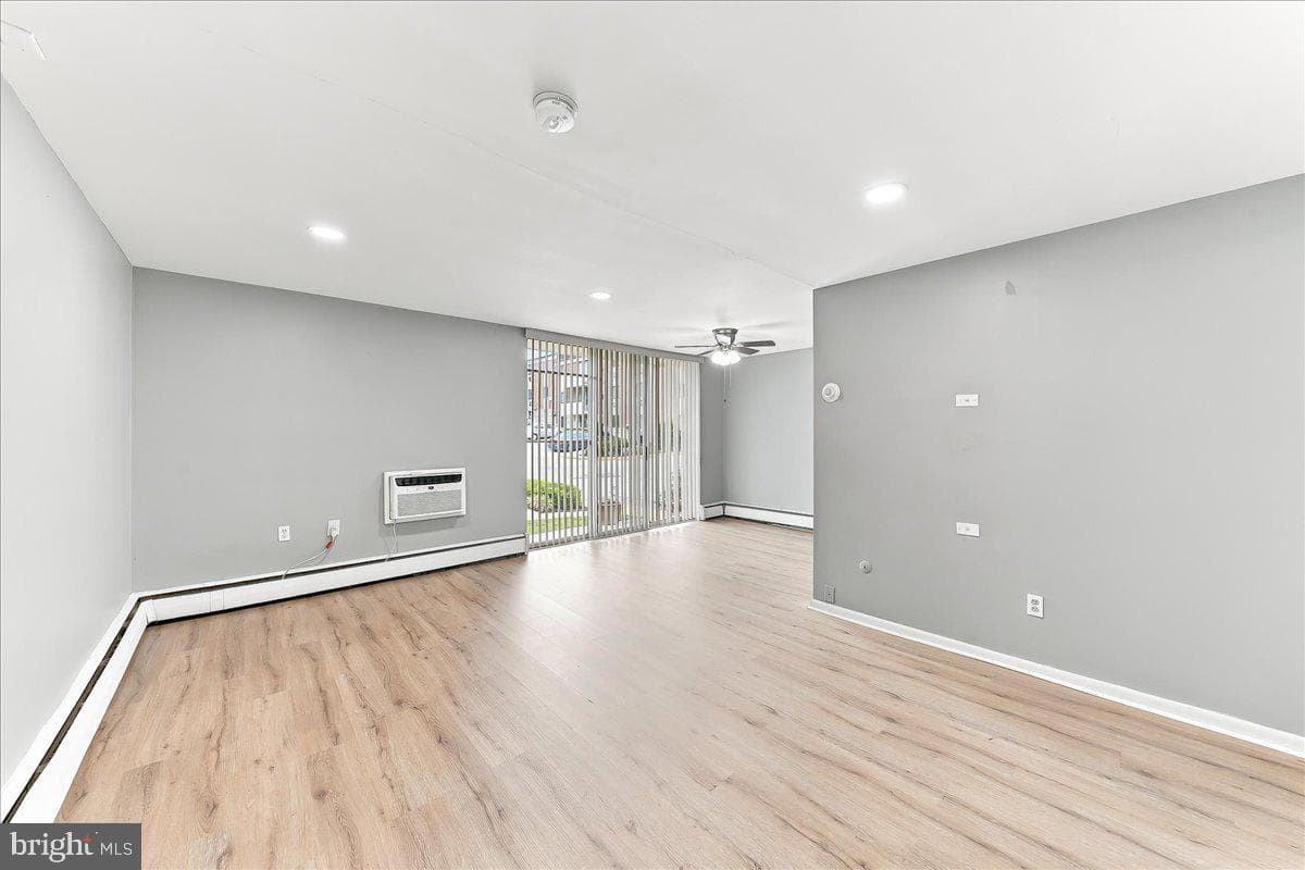 100. #d 9 E Glenolden Ave Avenue #d-9 photo 16