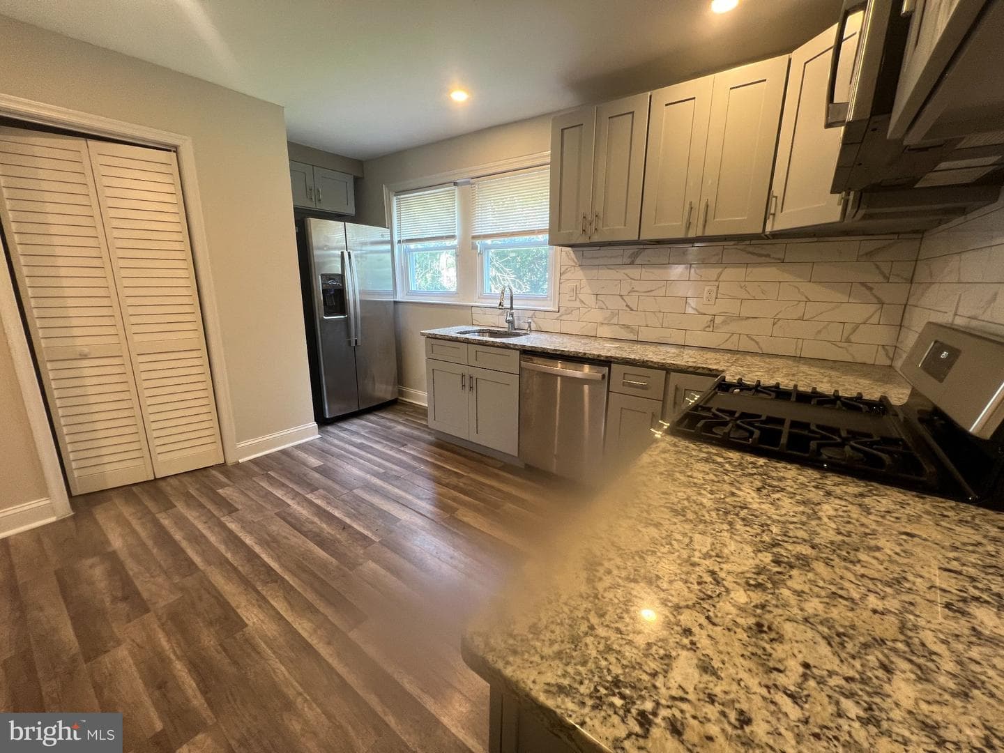 1026 Hansen Place photo 9